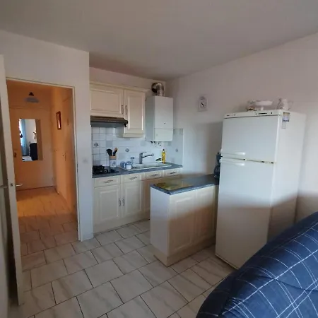 A 2km De La Apartamento